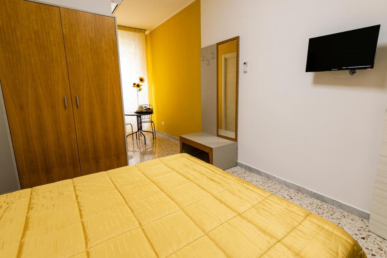 Spira Mirabilis Napoli Hotel Luaran gambar