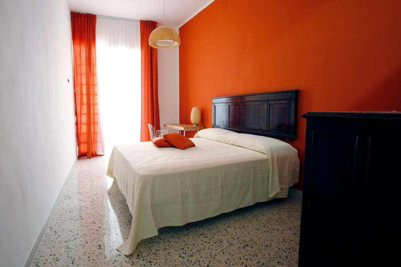 Spira Mirabilis Napoli Hotel Luaran gambar