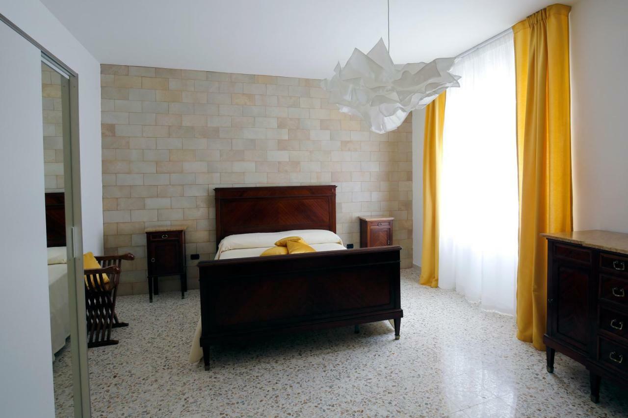 Spira Mirabilis Napoli Hotel Luaran gambar