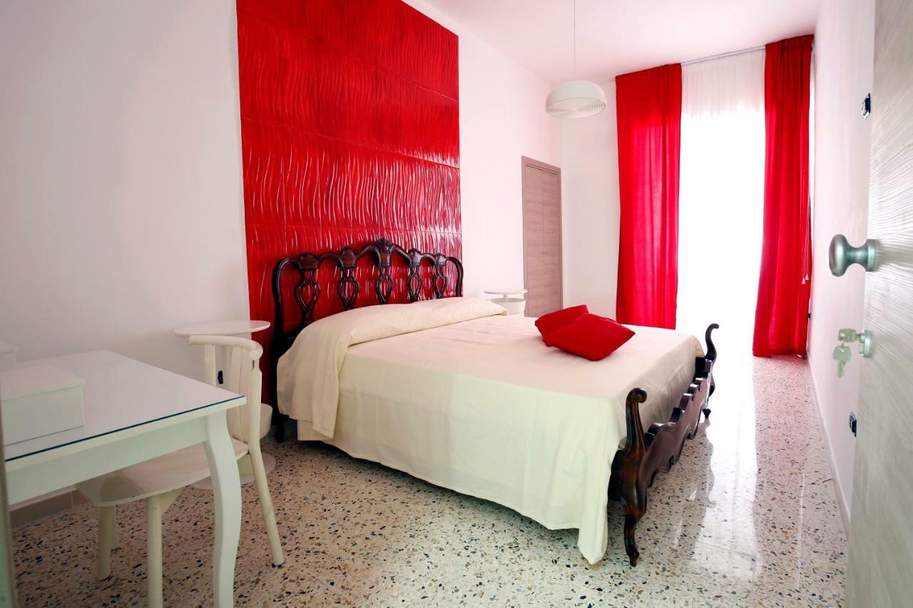 Spira Mirabilis Napoli Hotel Luaran gambar