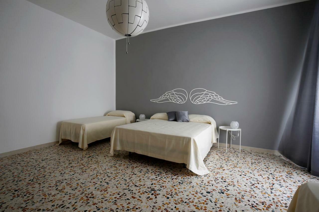 Spira Mirabilis Napoli Hotel Luaran gambar