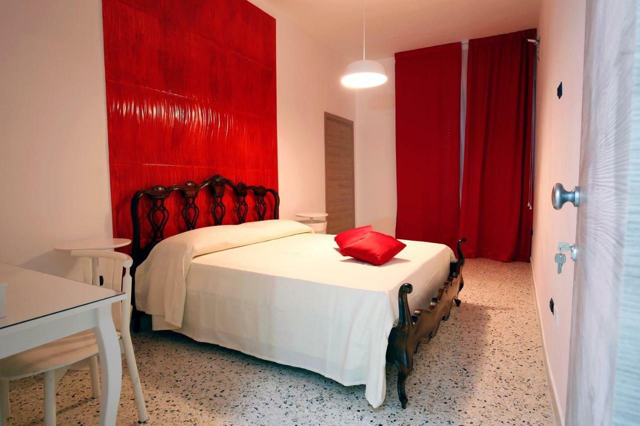 Spira Mirabilis Napoli Hotel Luaran gambar