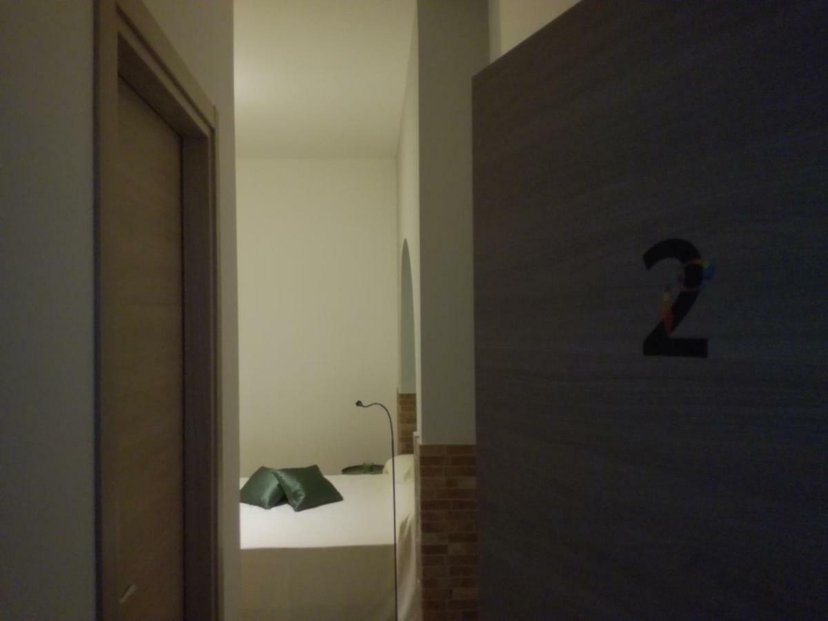 Spira Mirabilis Napoli Hotel Luaran gambar
